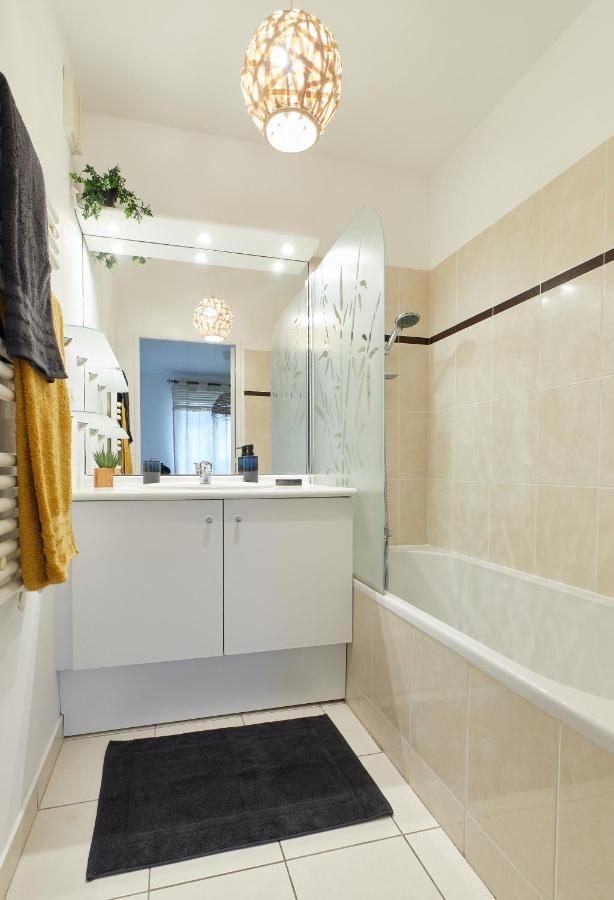 Appartement Wakandais-Proche Disney, Parking & Wifi Монтеврен Екстериор снимка